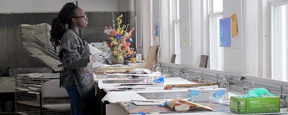 Printmaking student in the studio.