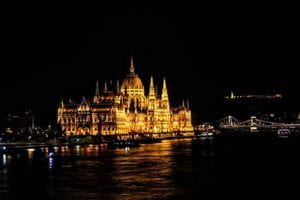 budapest-parliament